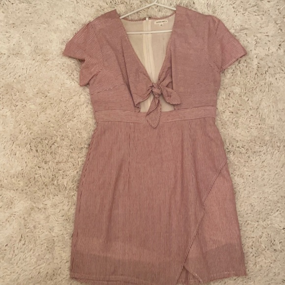 Red and white striped t-shirt, Aline sundress - Picture 2 of 4